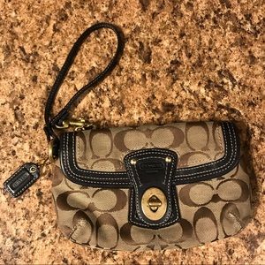 COACH Signature C Khaki Wristlet Clutch